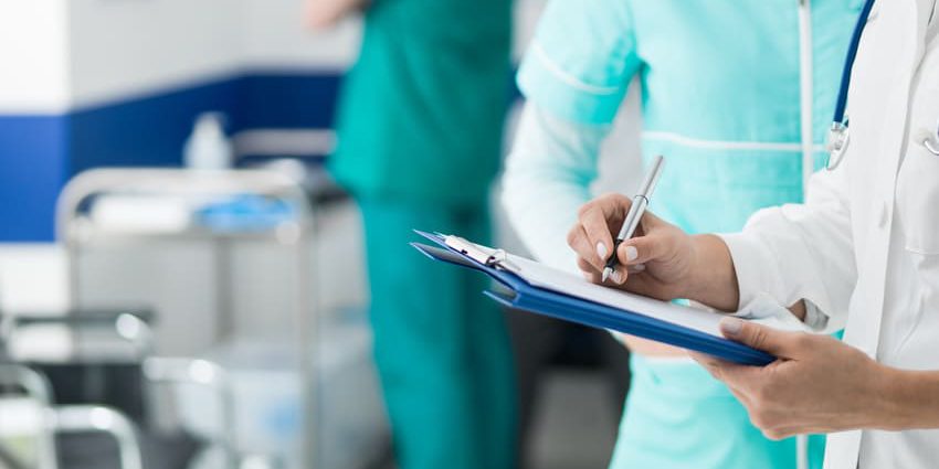 Schilddrüsenkrebs Ursachen Symptome Therapie